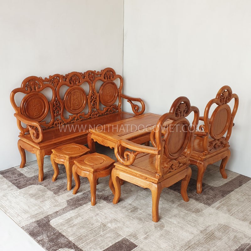 ban-ghe-go-go-do-phong-khach-cham-nho-6-mon.jpg