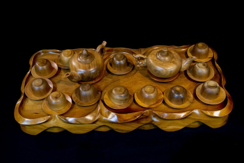 khay trà gỗ bách.jpg