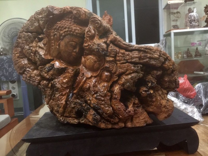 mỹ nghệ gỗ lũa.jpg