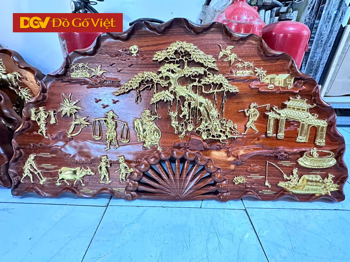 Tranh Quạt Trang Trí Gỗ Hương Đỏ Khắc Nổi Mạ Vàng Cảnh Quê